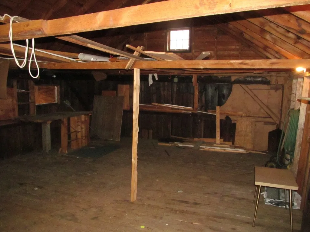 24 Henry Street Claremont NH 03743