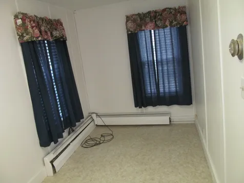 24 Henry Street Claremont NH 03743