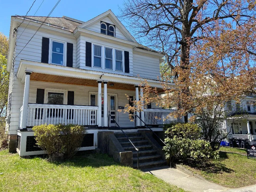 75 Brookes Avenue Burlington VT 05401