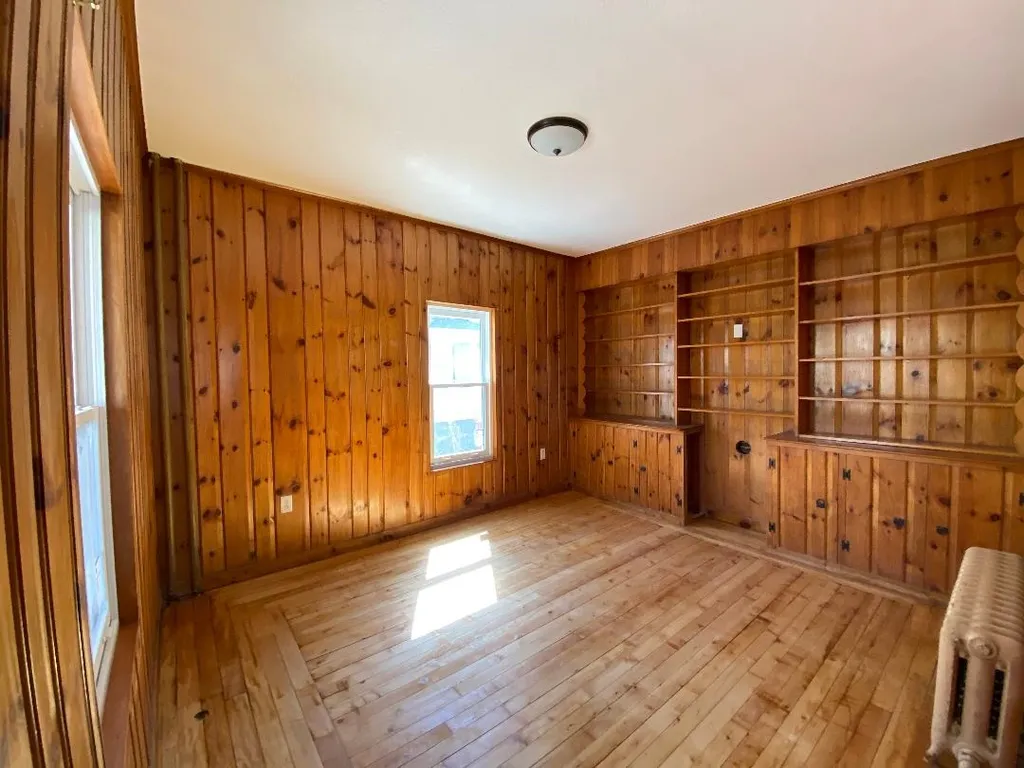 75 Brookes Avenue Burlington VT 05401