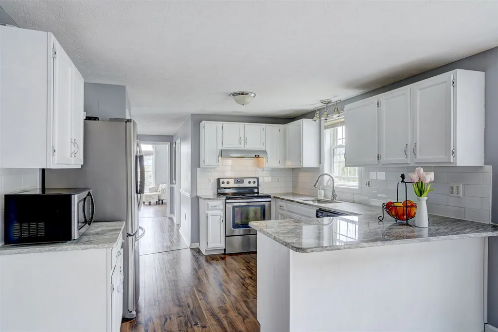 560 Megan Drive Manchester NH 03109