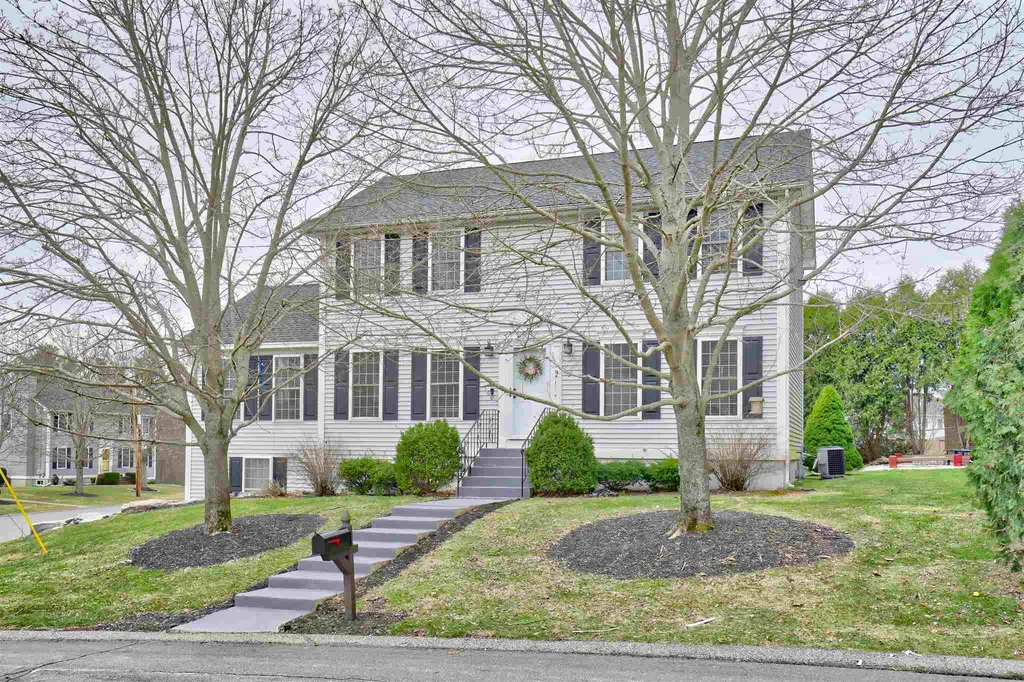 560 Megan Drive Manchester NH 03109