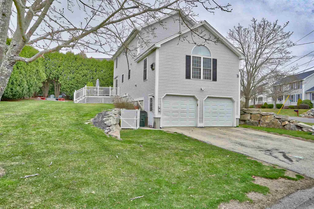 560 Megan Drive Manchester NH 03109