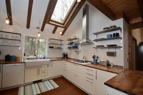 33 Spring Valley Drive Grantham NH 03753