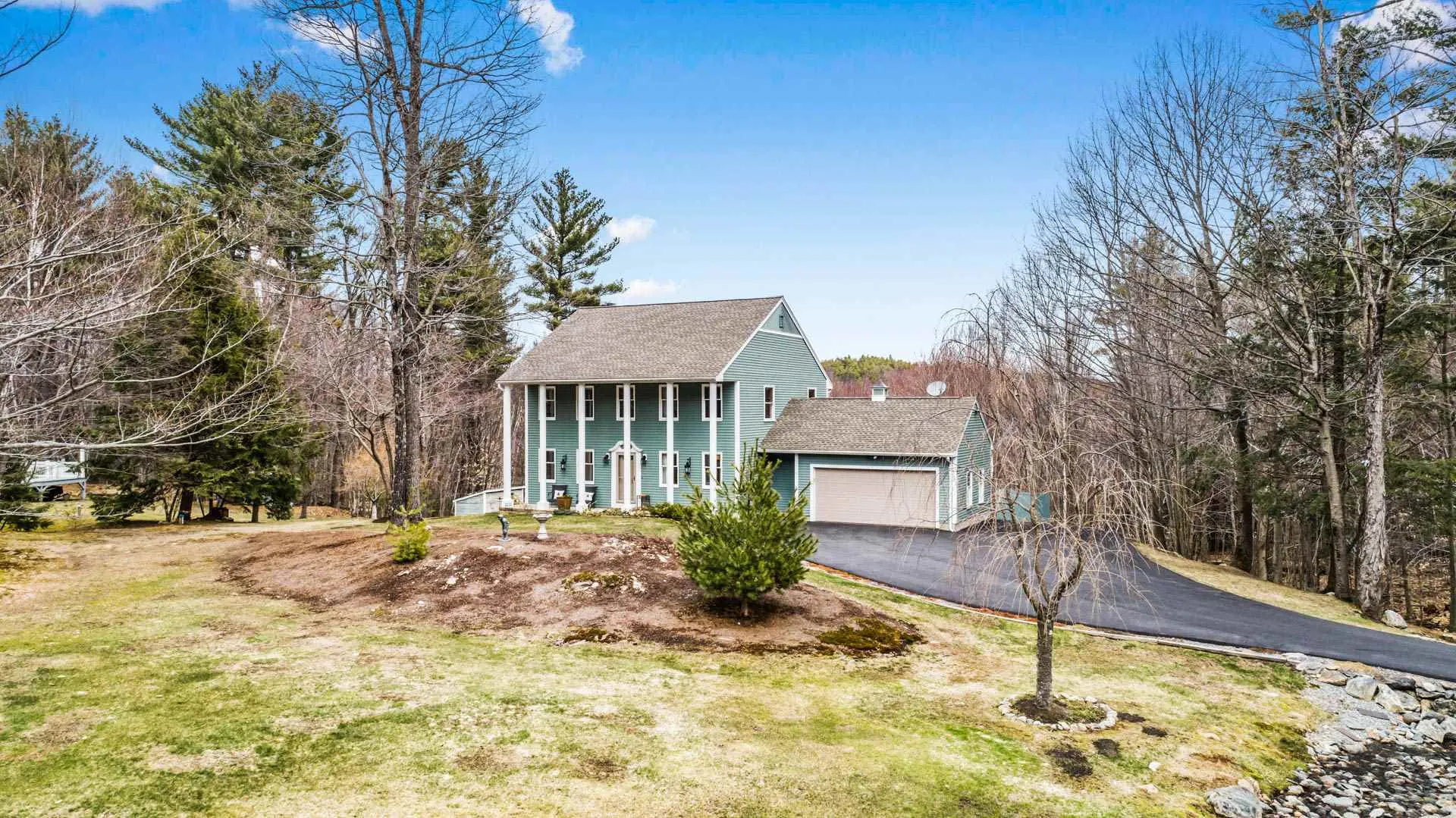 6 Twin Oaks Drive Mont Vernon NH 03057