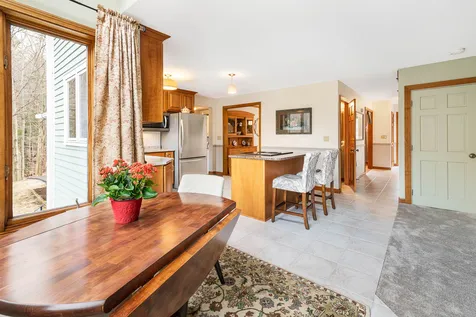 6 Twin Oaks Drive Mont Vernon NH 03057