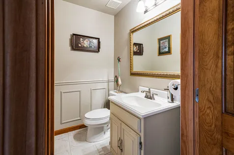 6 Twin Oaks Drive Mont Vernon NH 03057
