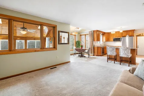 6 Twin Oaks Drive Mont Vernon NH 03057