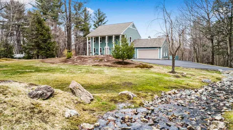6 Twin Oaks Drive Mont Vernon NH 03057