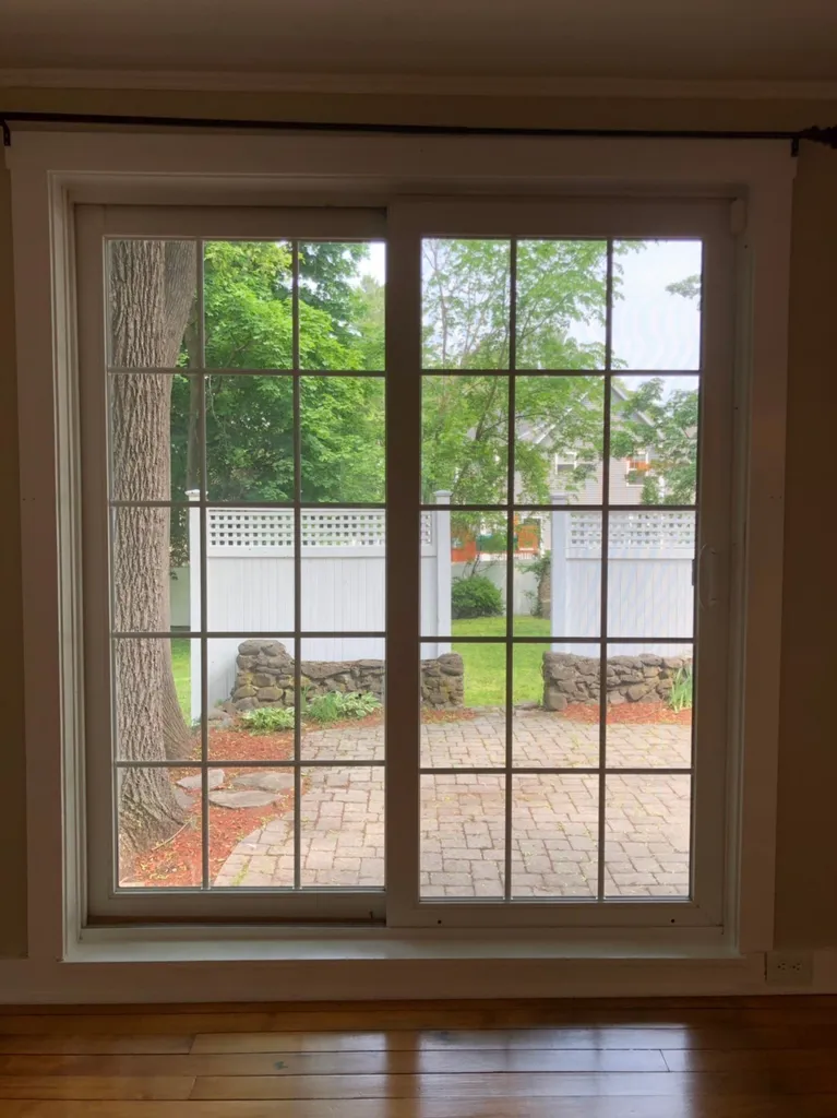 31 Chester Street Nashua NH 03064