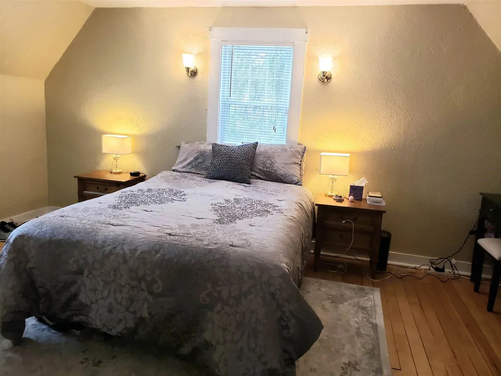 31 Chester Street Nashua NH 03064