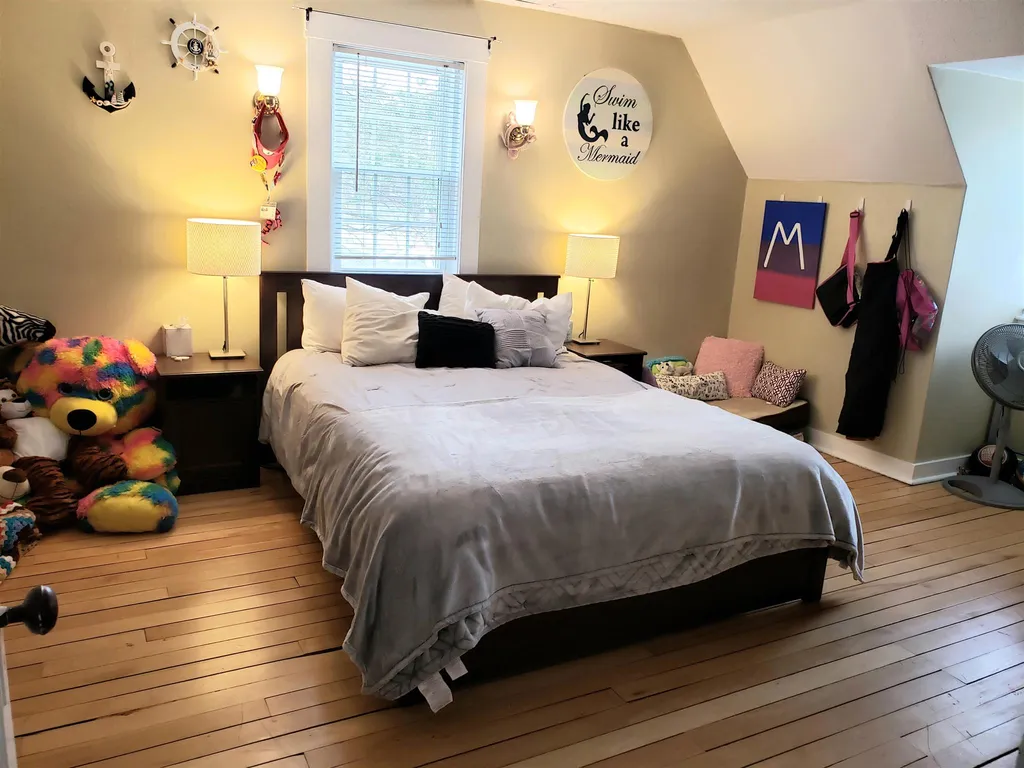 31 Chester Street Nashua NH 03064