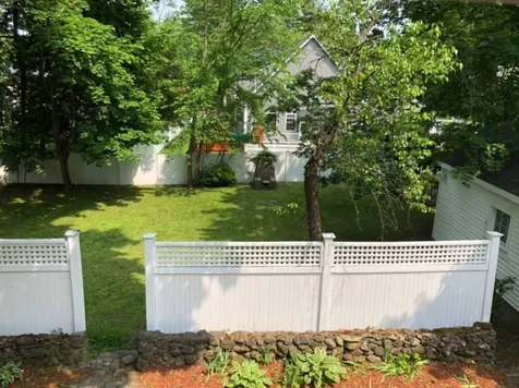 31 Chester Street Nashua NH 03064
