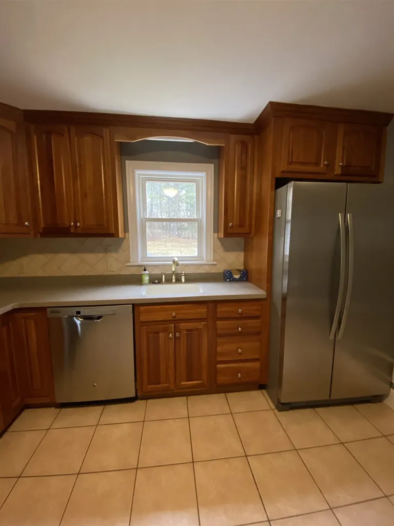27 Glenwood Avenue Dover NH 03820