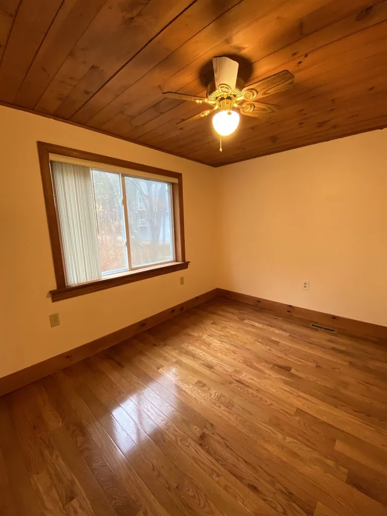 27 Glenwood Avenue Dover NH 03820