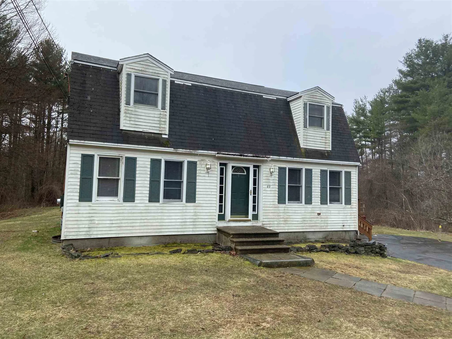 49 Wiley Hill Road Londonderry NH 03053