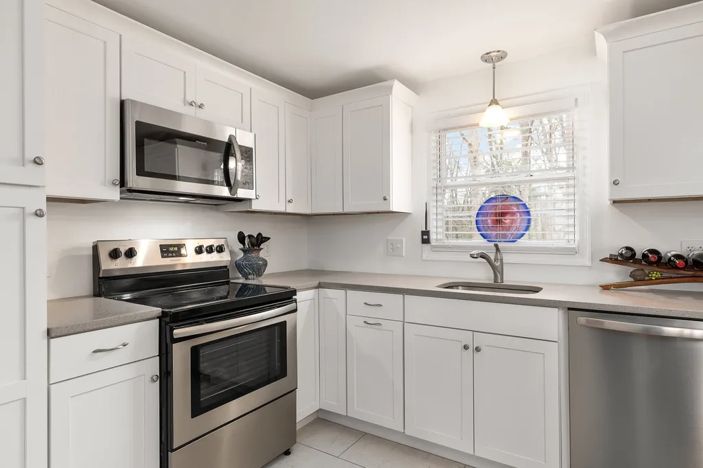 238 Parsons Road Rye NH 03870