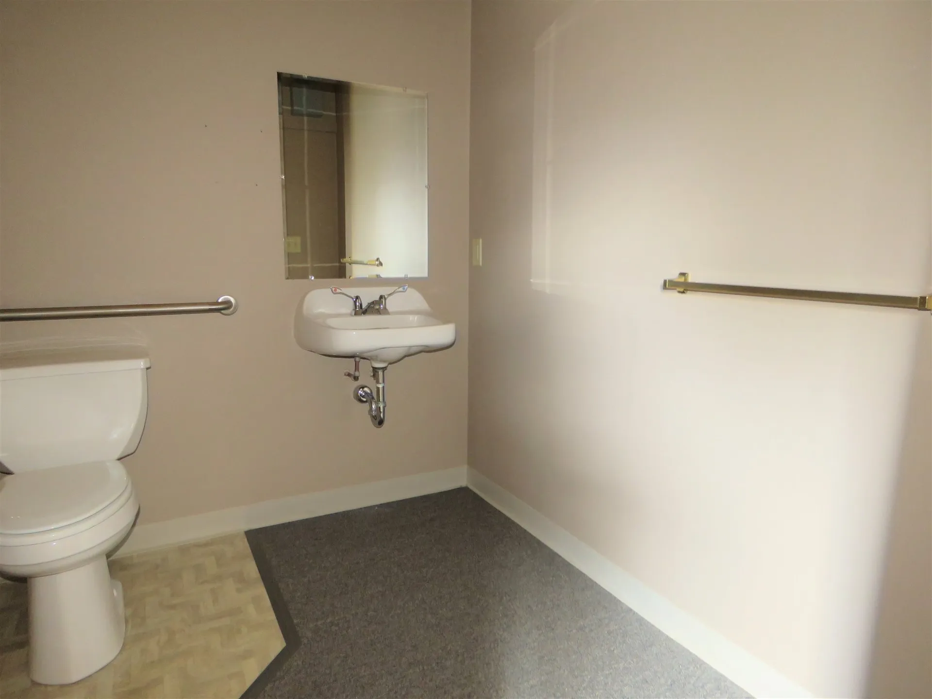 419B Route 105 Newport Town VT 05857