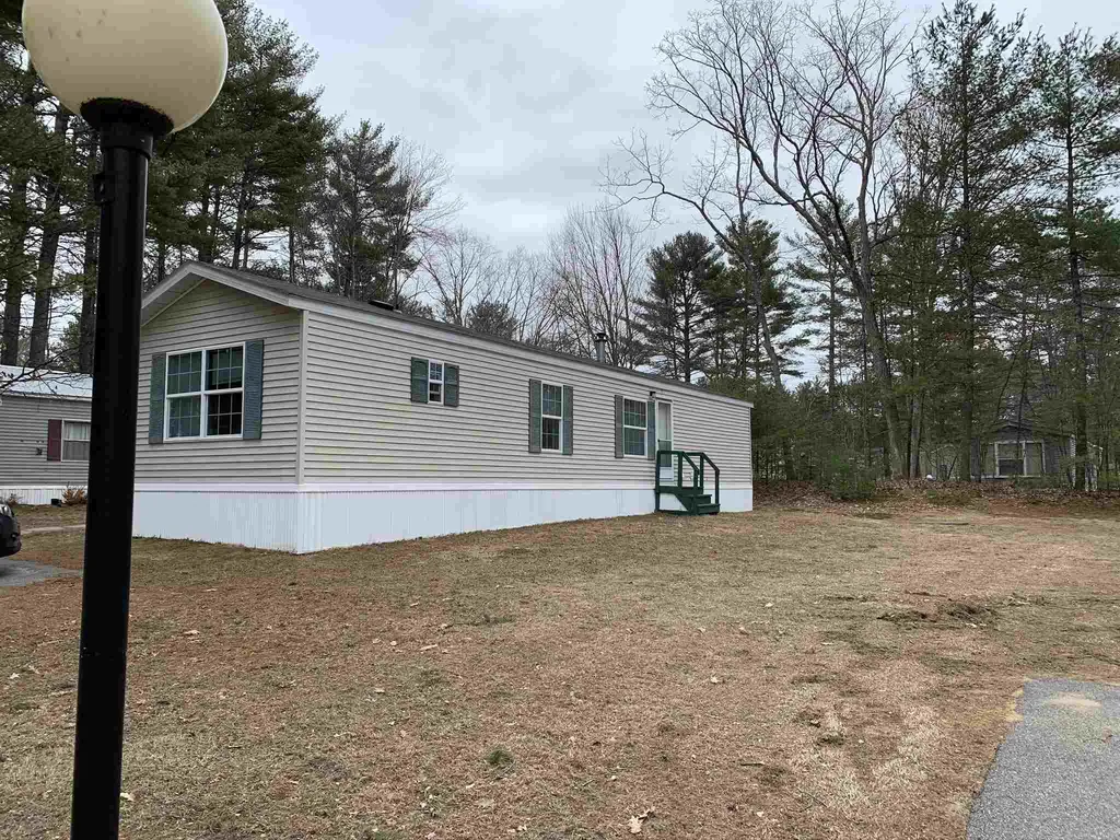 110 Colonial Village Somersworth NH 03878