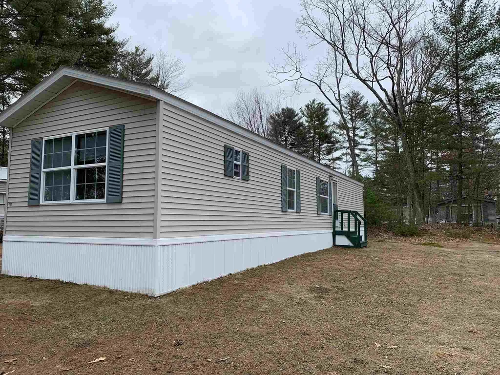 110 Colonial Village Somersworth NH 03878