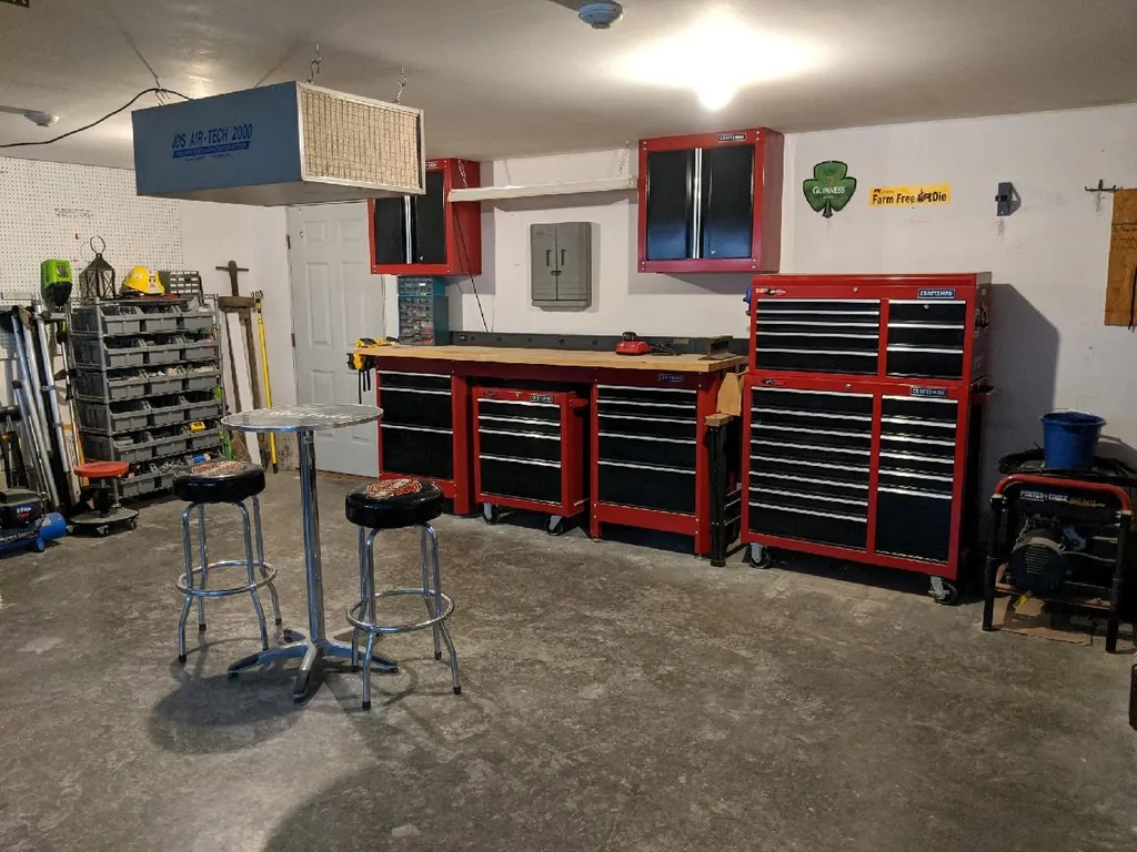 18 Hilliard Road Kensington NH 03833