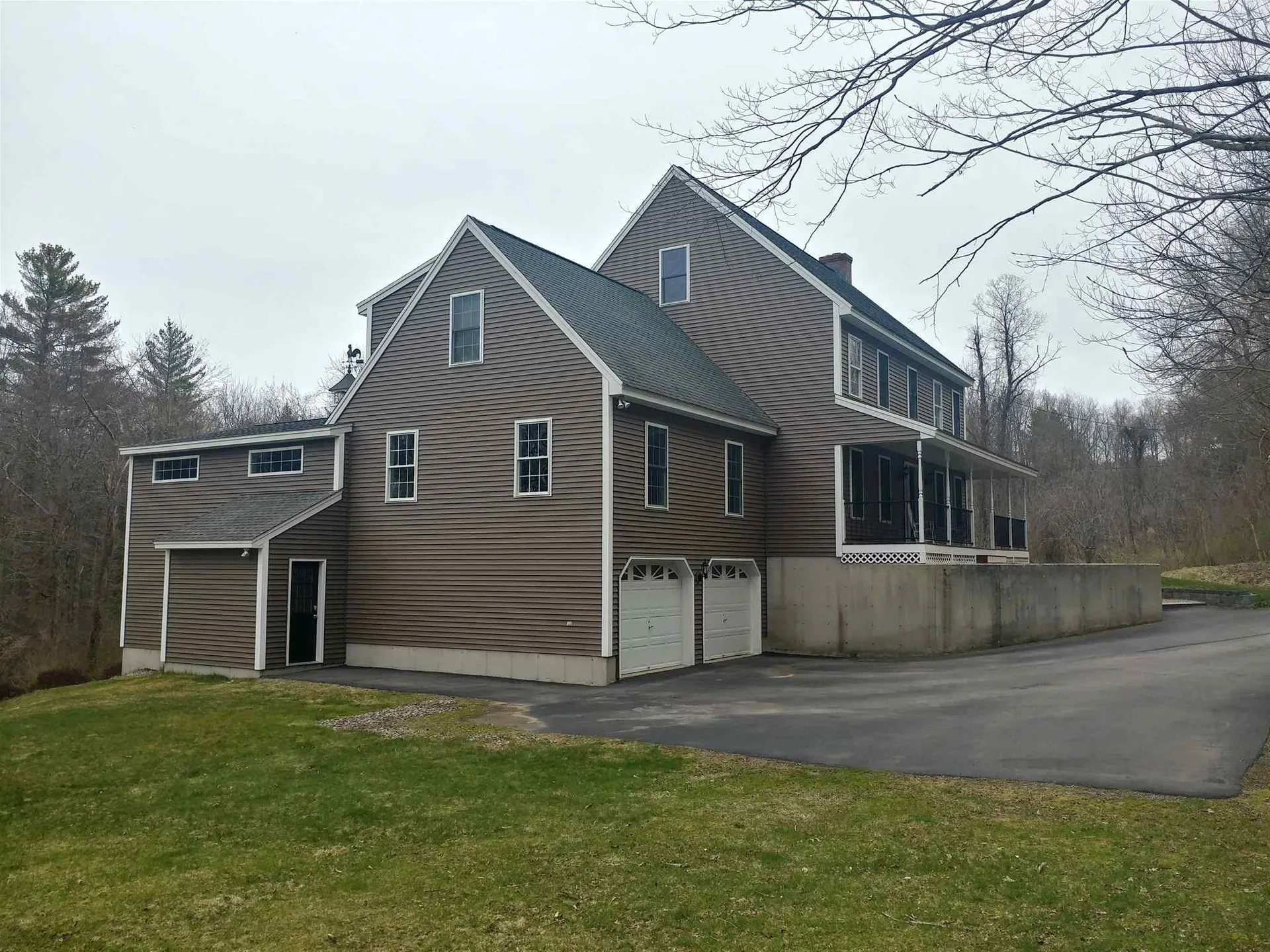 18 Hilliard Road Kensington NH 03833