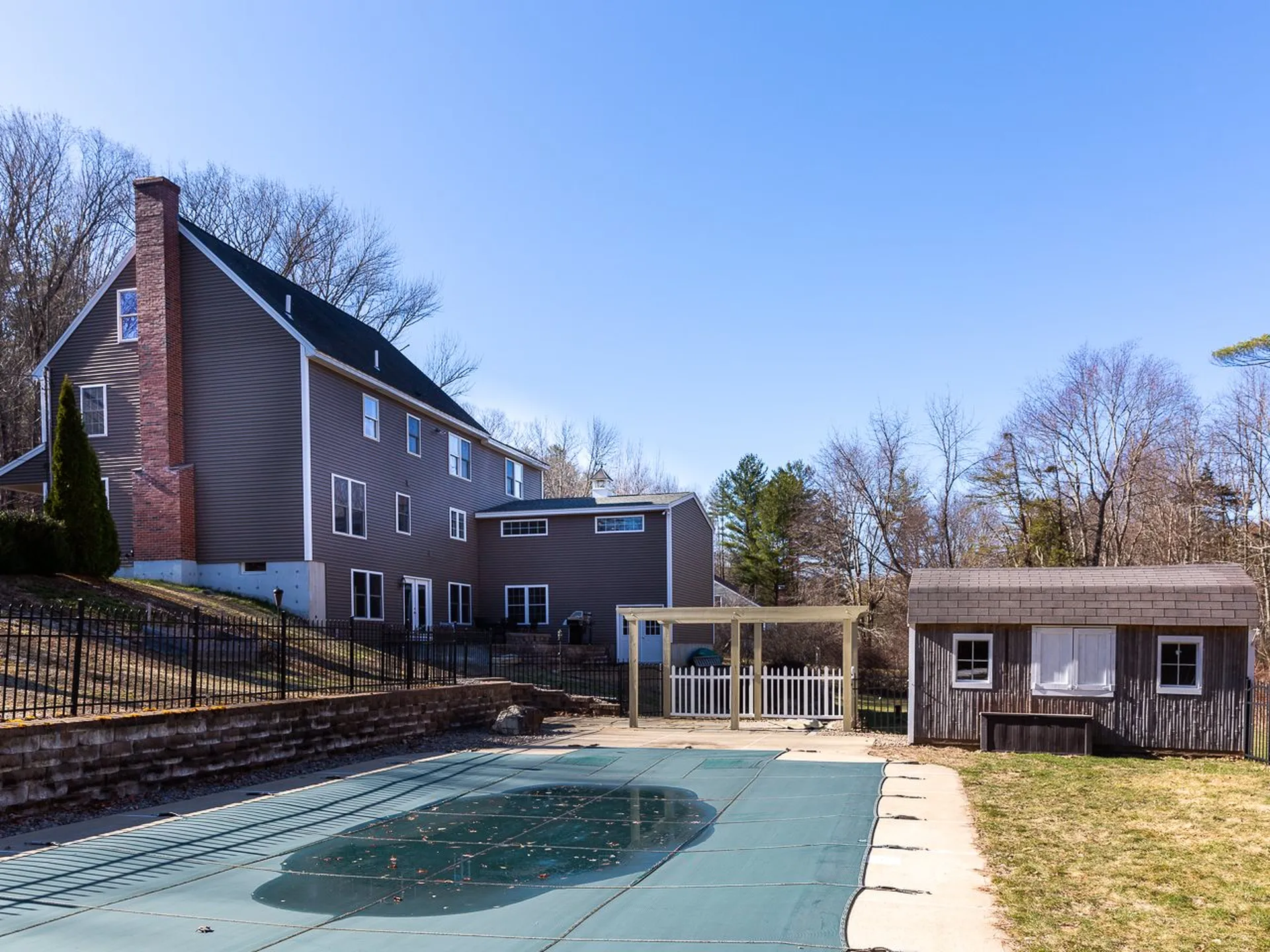 18 Hilliard Road Kensington NH 03833