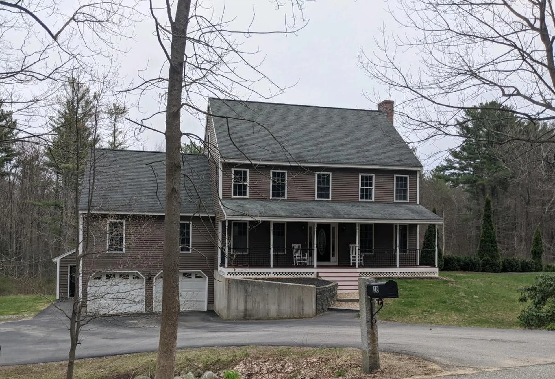 18 Hilliard Road Kensington NH 03833