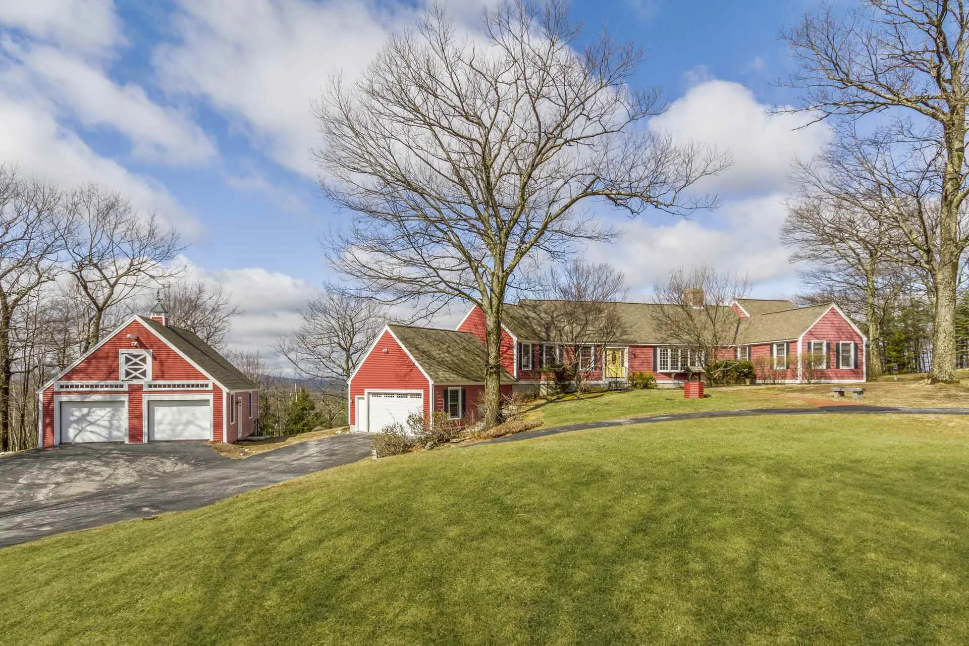 65 Ridgeview Lane New Boston NH 03070