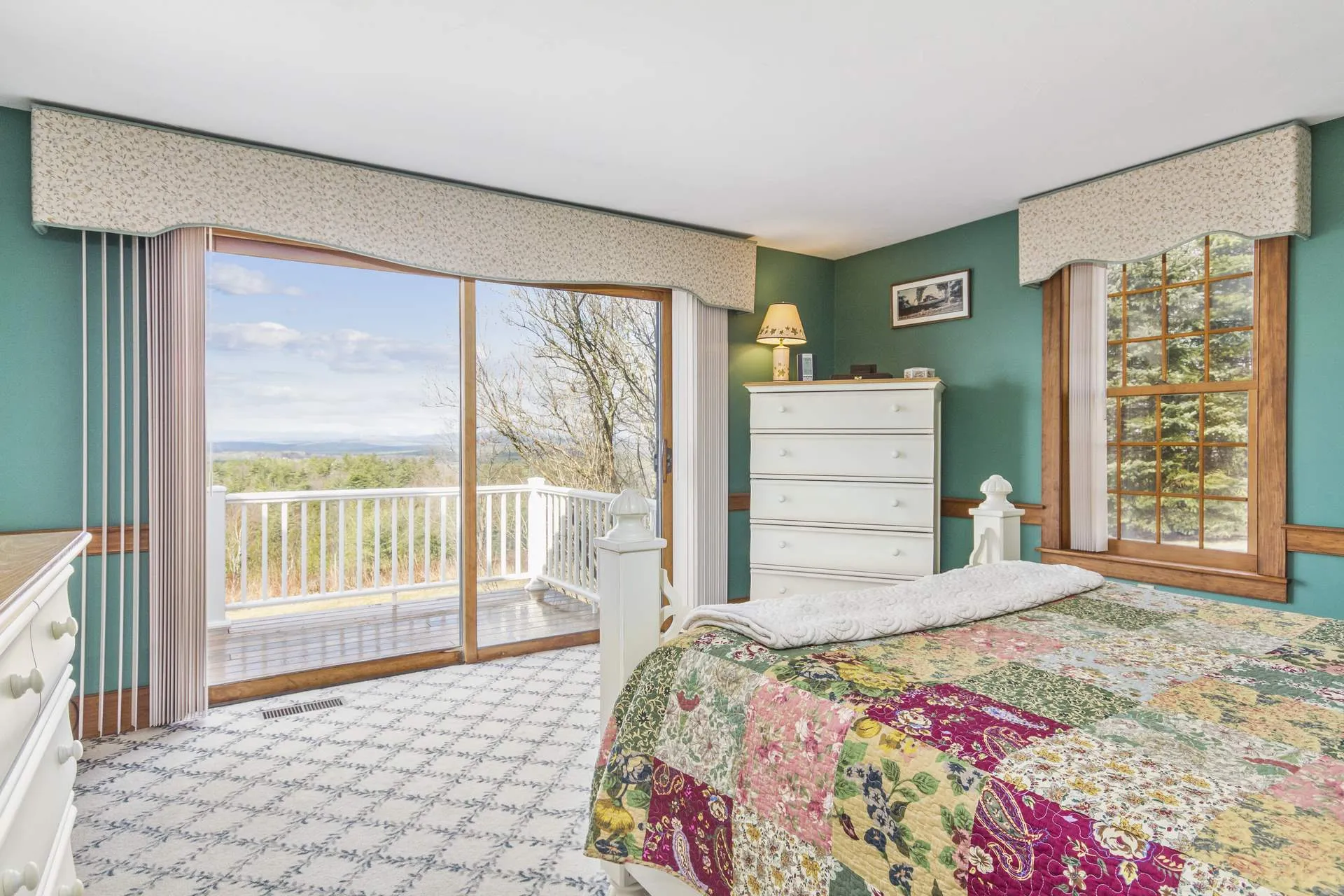 65 Ridgeview Lane New Boston NH 03070