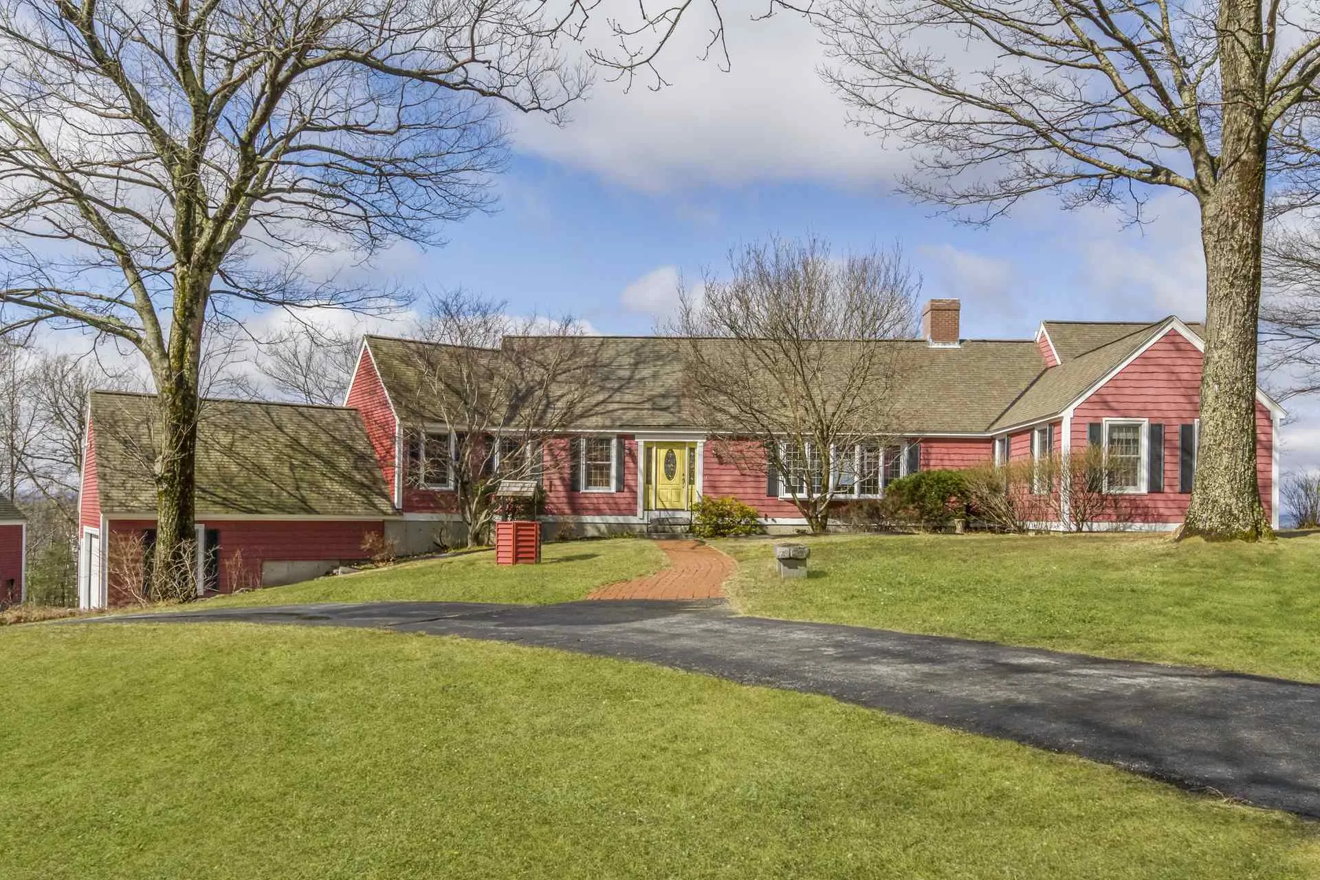 65 Ridgeview Lane New Boston NH 03070