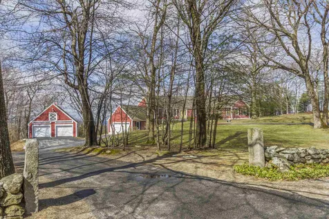 65 Ridgeview Lane New Boston NH 03070