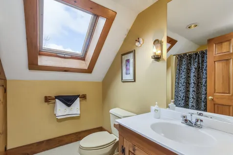 65 Ridgeview Lane New Boston NH 03070