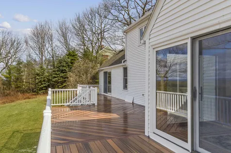 65 Ridgeview Lane New Boston NH 03070