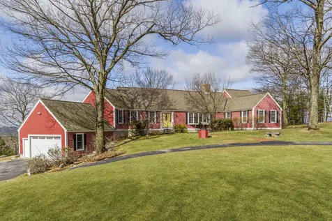 65 Ridgeview Lane New Boston NH 03070