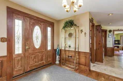 65 Ridgeview Lane New Boston NH 03070