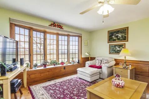 65 Ridgeview Lane New Boston NH 03070