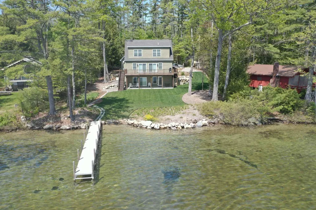 2 Camp Road Moultonborough NH 03254