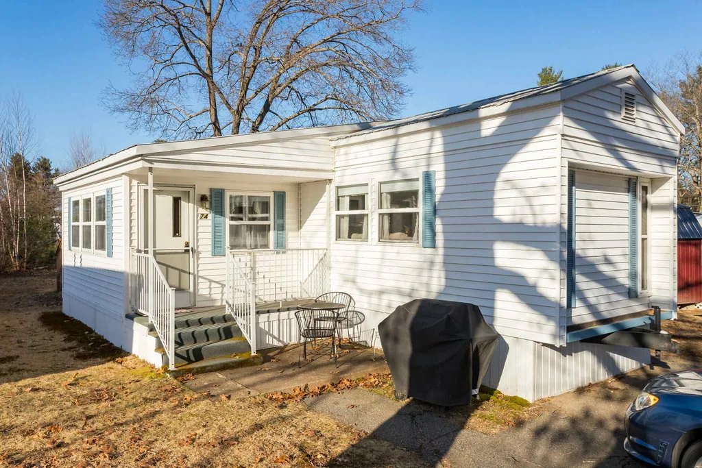 74 Gerrish Road Dover NH 03820