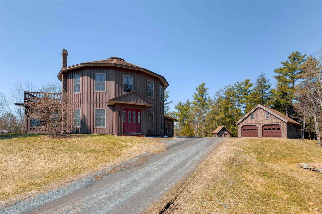 96 Rivervale Road Piermont NH 03779