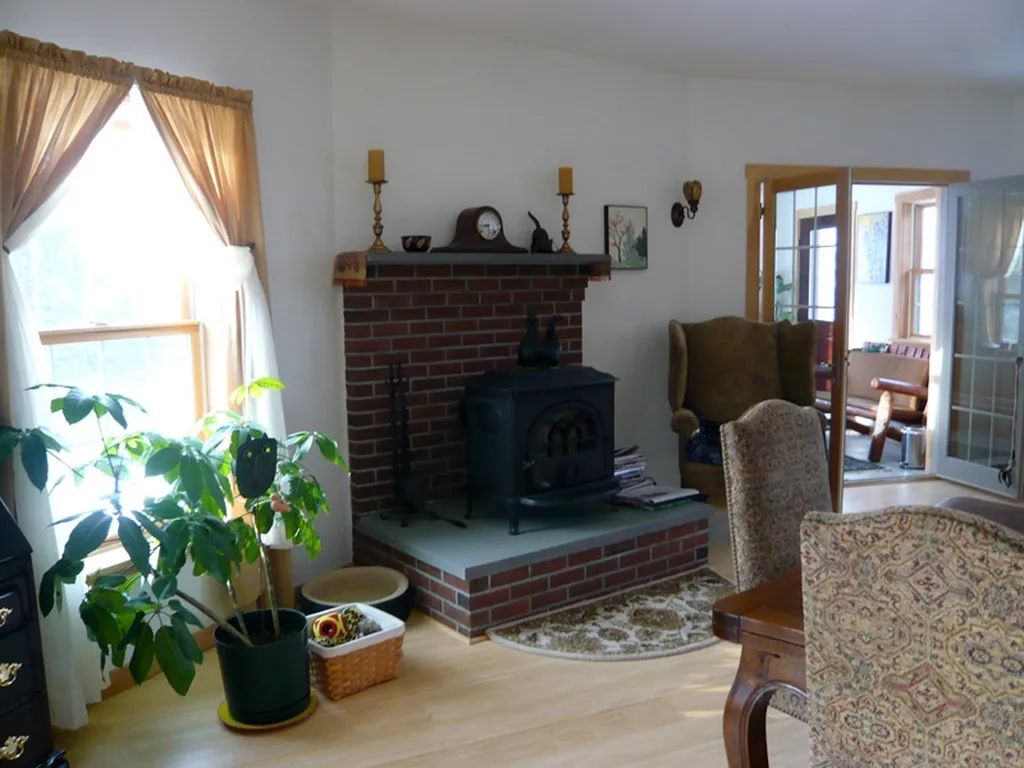 96 Rivervale Road Piermont NH 03779