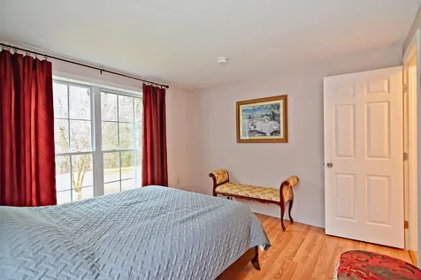 104 Lull Road New Boston NH 03070