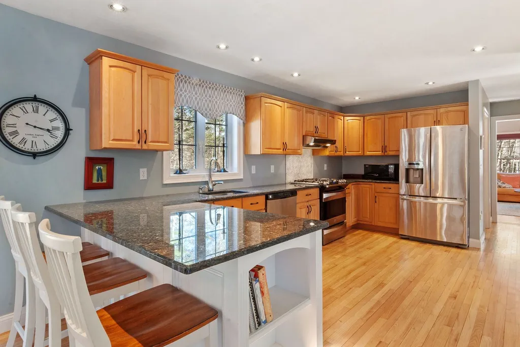 8 Quamphegan Road South Berwick ME 03908