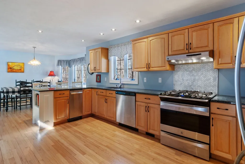 8 Quamphegan Road South Berwick ME 03908