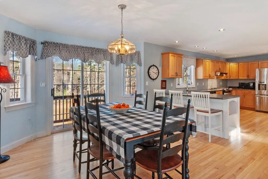 8 Quamphegan Road South Berwick ME 03908