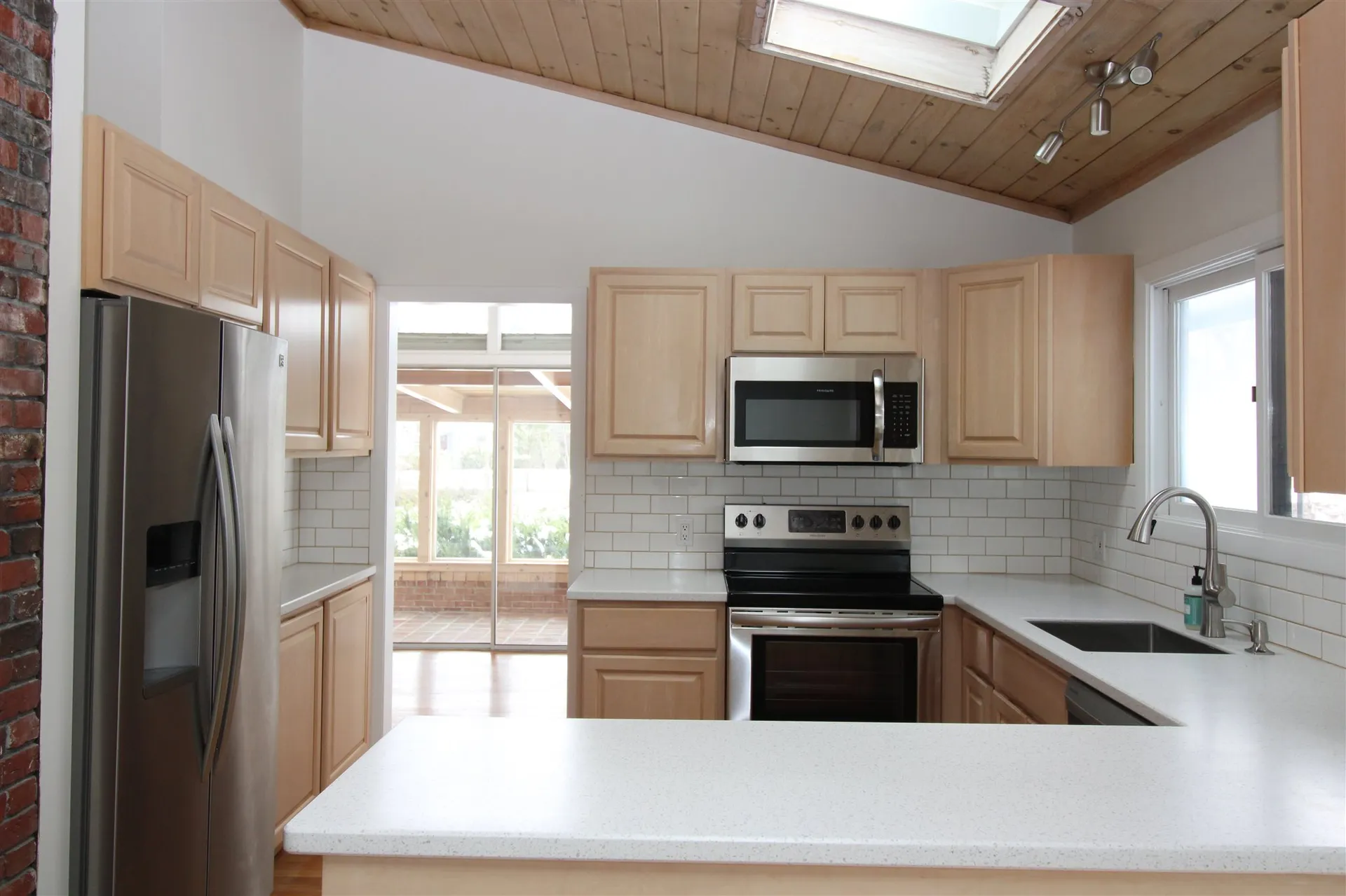 21 Riverview Road Durham NH 03824