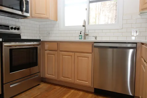 21 Riverview Road Durham NH 03824