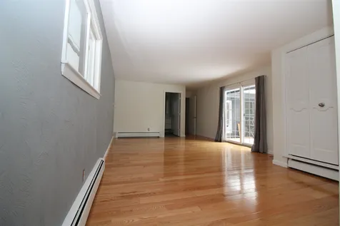 21 Riverview Road Durham NH 03824