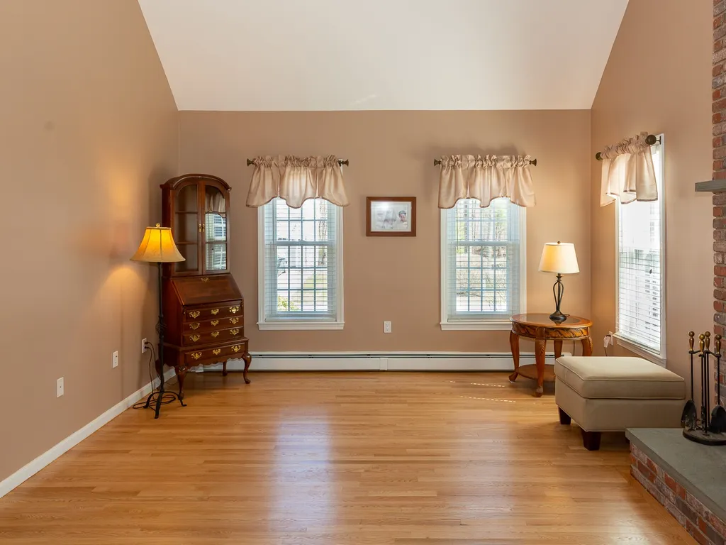 10 Alexander Drive Hampton NH 03842