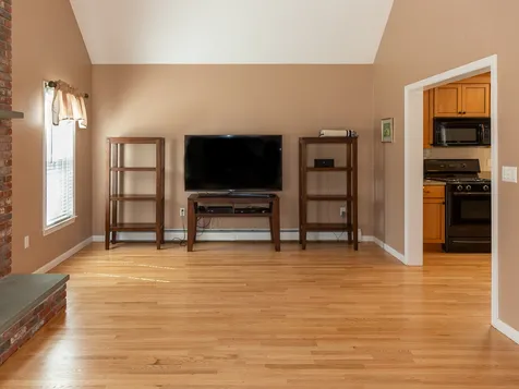 10 Alexander Drive Hampton NH 03842